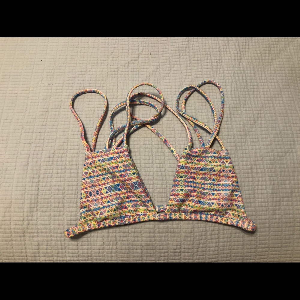 Bikini Top - Picture 1 of 3